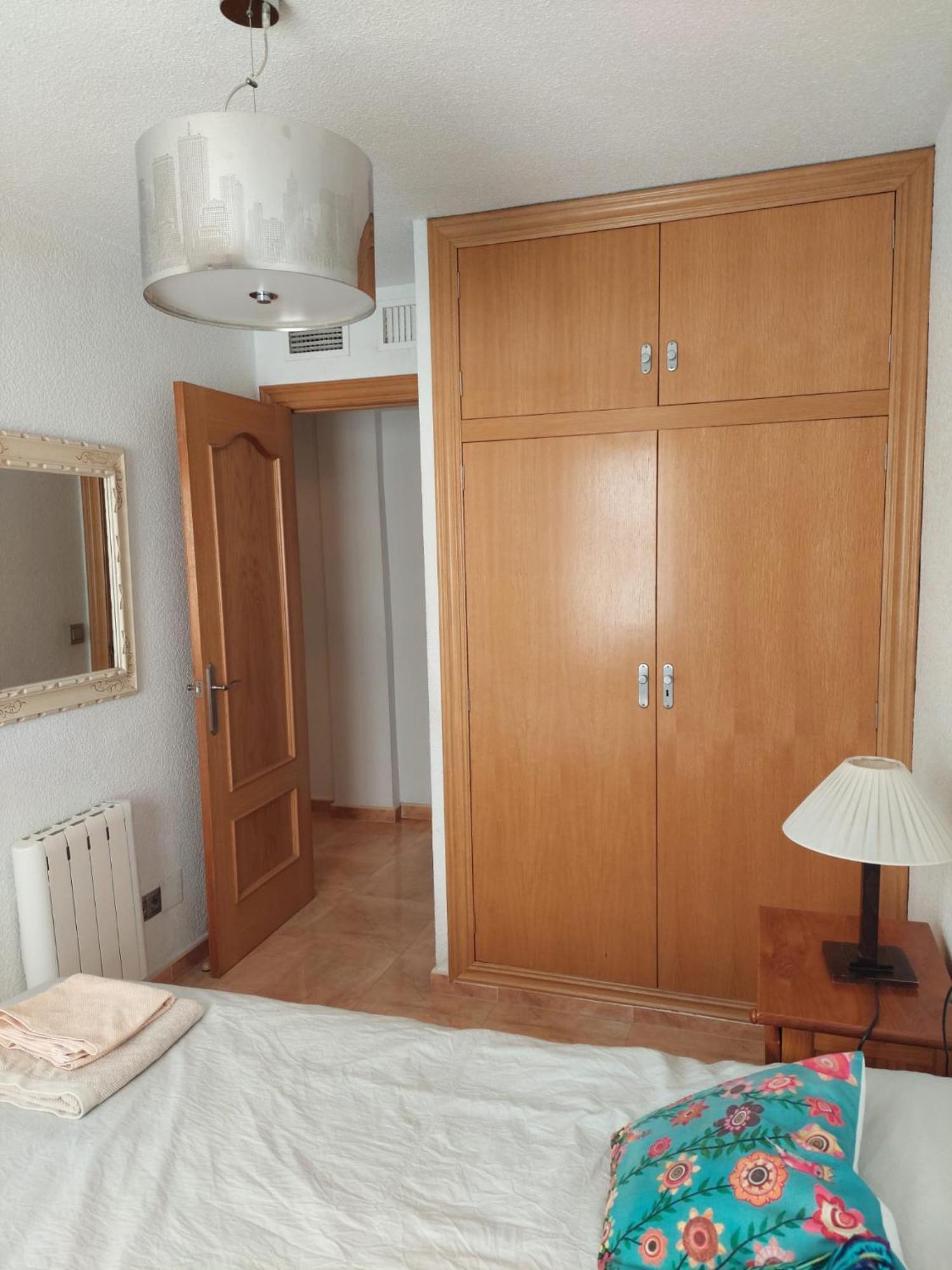 Apartamento En Alicante, Plaza De Espana, Zona Mercado, Aa Luaran gambar
